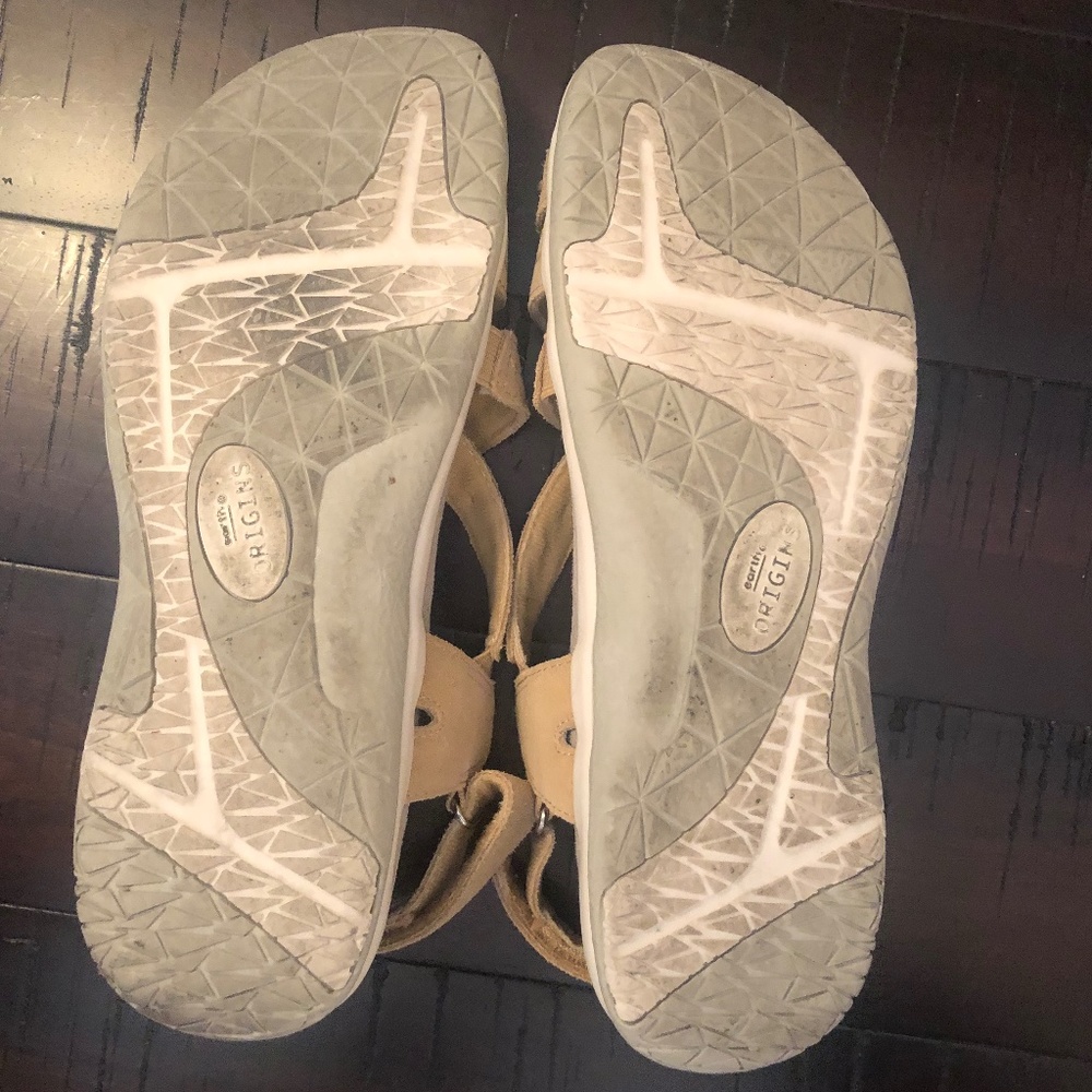 Earth Origins Sammie Amber Yellow sandals size 8.5 - Picture 4 of 4